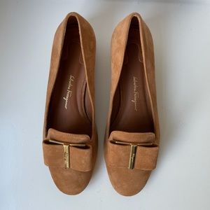 Suede Salvatore Ferragamo Ballerins Flats